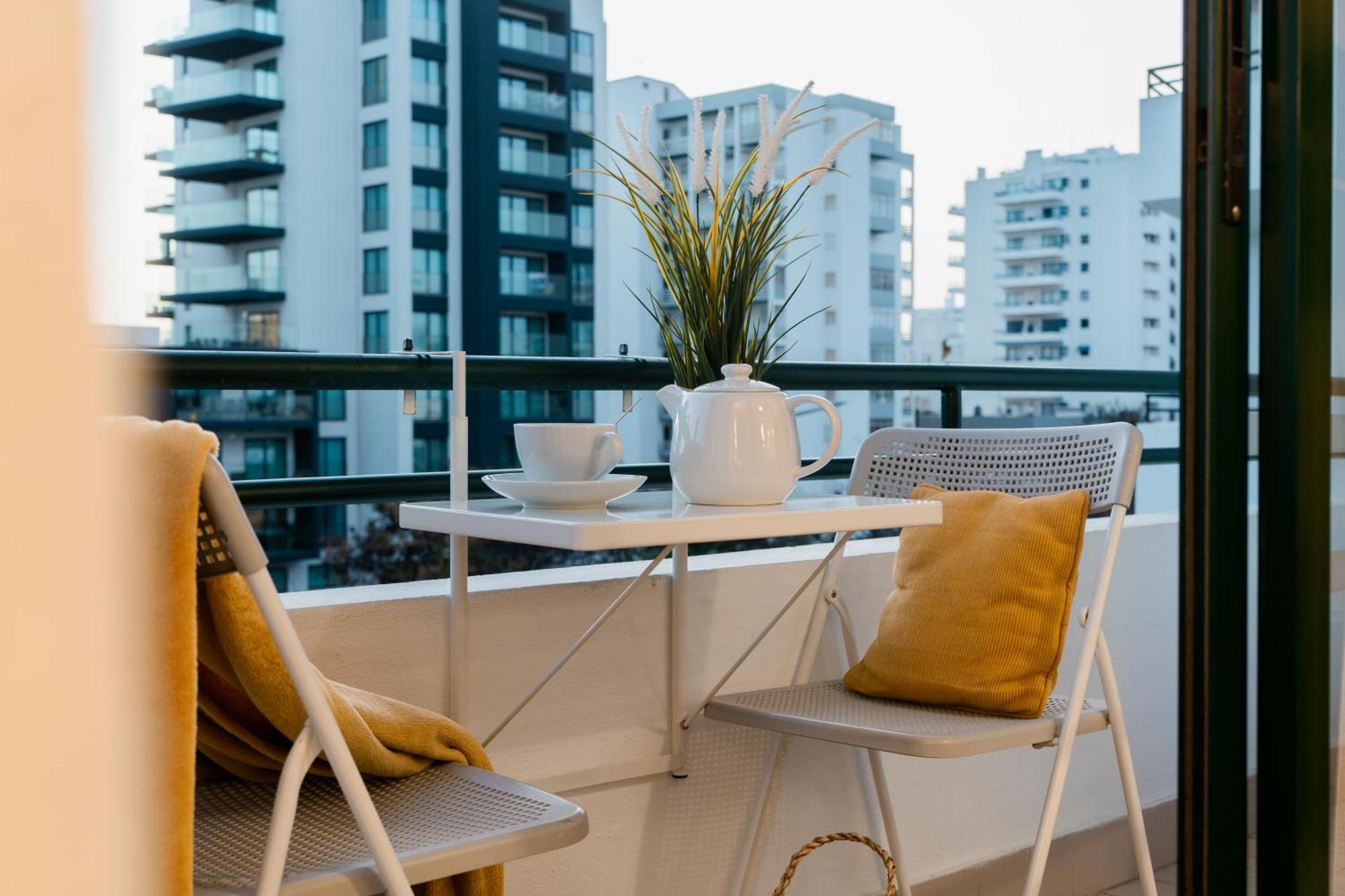 Comfort Zone Beach Apartment Куартейра Екстер'єр фото